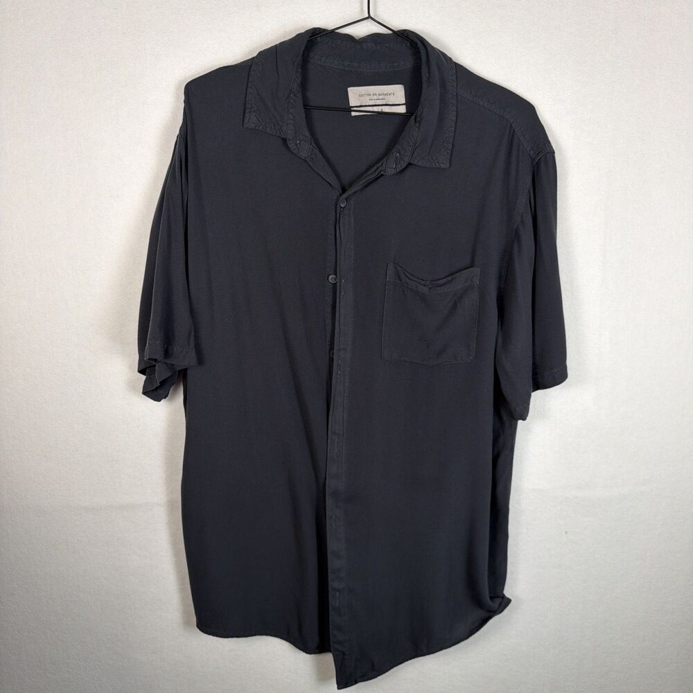 Cotton On Mens Size L Black Short Sleeve Button Down Shirt Pocket Lightweight
